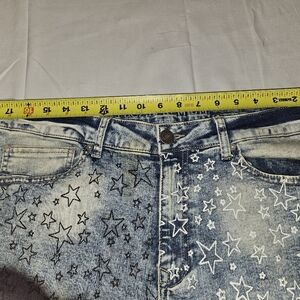 Rue 21 premium pre-owned mens jeans. Stars all oversized 34x34